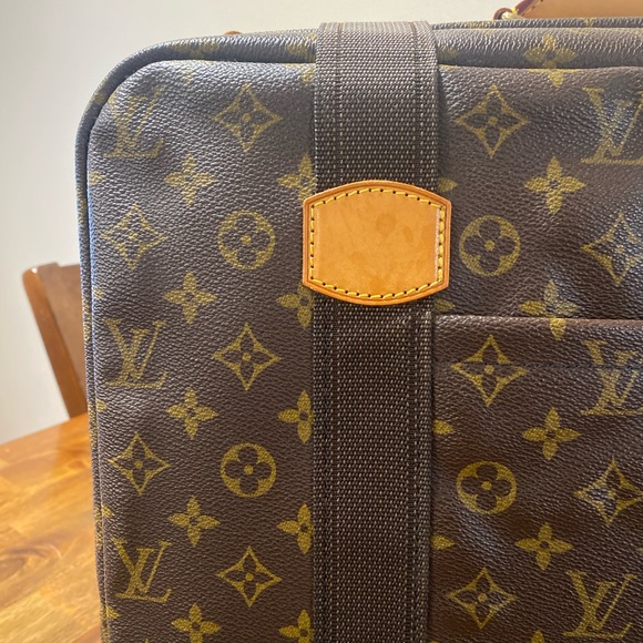 Louis Vuitton Satellite 53 - Picture 5 of 16